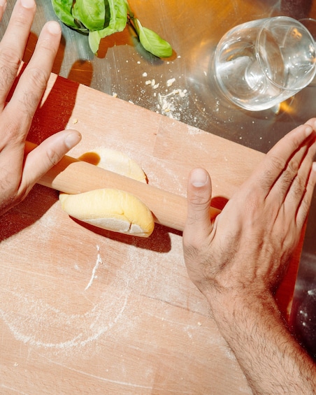 Picture 20 for Activity Fettuccine, Ravioli & Tiramisu Cooking Class in the Historic Center 3