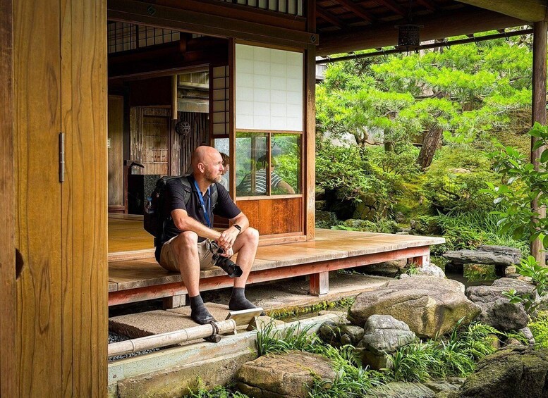 Picture 5 for Activity Kanazawa: Castle & Samurai History Walking Tour 4