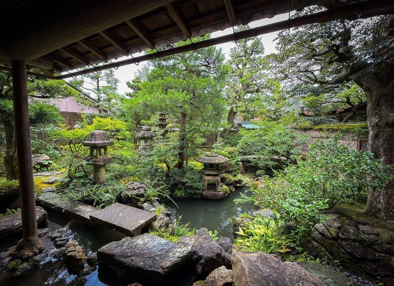 Picture 6 for Activity Kanazawa: Castle & Samurai History Walking Tour 2