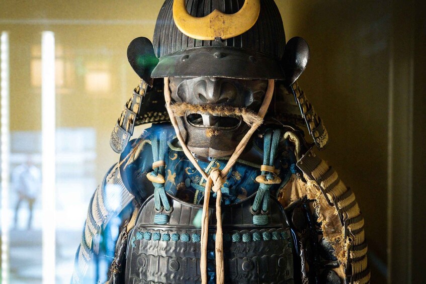 Picture 4 for Activity Kanazawa: Castle & Samurai History Walking Tour 5