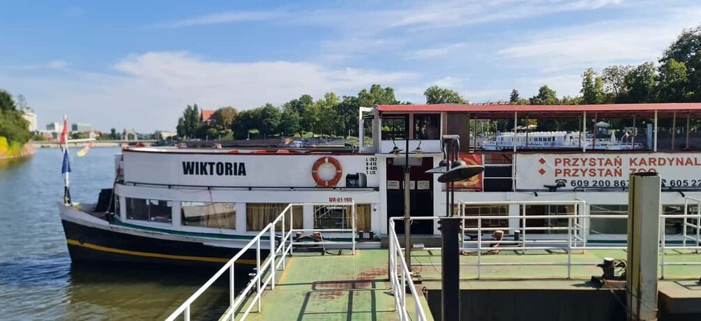 Picture 2 for Activity Wrocław: boat or gondola cruise with a licensed guide 4