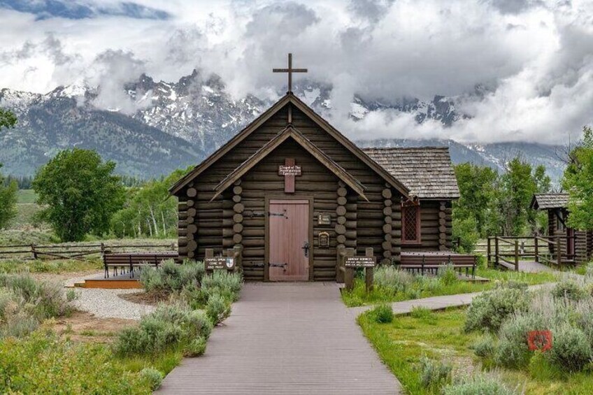 Yellowstone and Grand Teton Audio Driving Tour