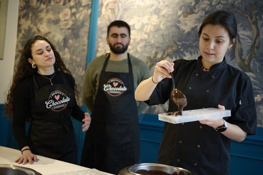 2.5h Praline & Mendiants Chocolate Workshop in Ghent 5