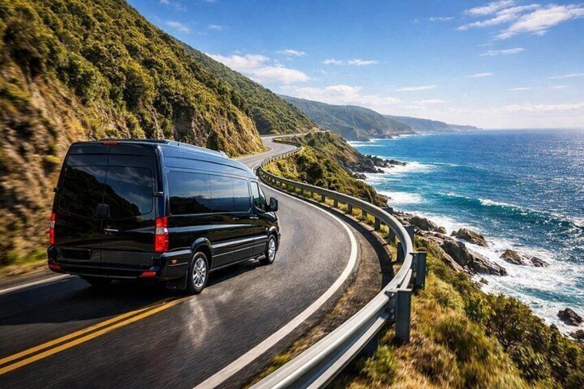 Great Ocean Road Boutique Eco Tour small Group melbrne hotel pick 2