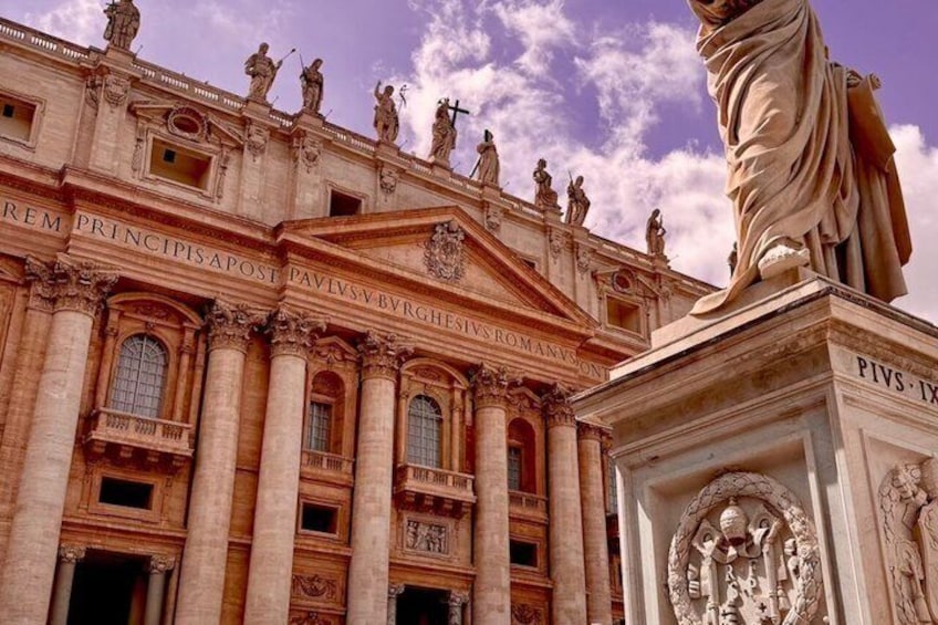 St.Peter’s Basilica, Papal tomb, Grottoes tour & Dome access 1
