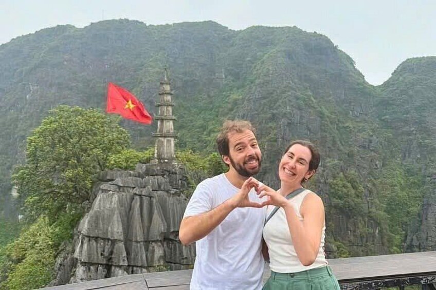 Ninh Binh Full Day Hoa Lu to Trang An Boat , Mua Cave and Cycling 3