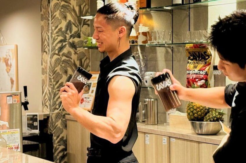 Muscle Bar Kyoto Entrance Fee & Reservation with Macho Men 4
