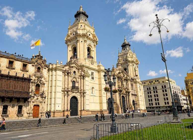 Lima: Private and Exclusive Sightseeing Tour of the City of Kings + Pisco Sour 2