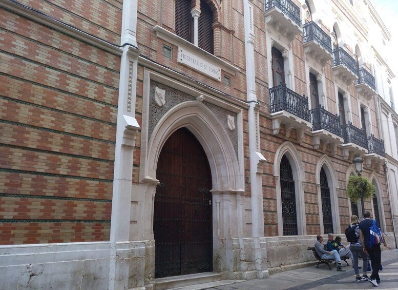 Picture 2 for Activity Málaga: Old Town Guided Walking Tour 5
