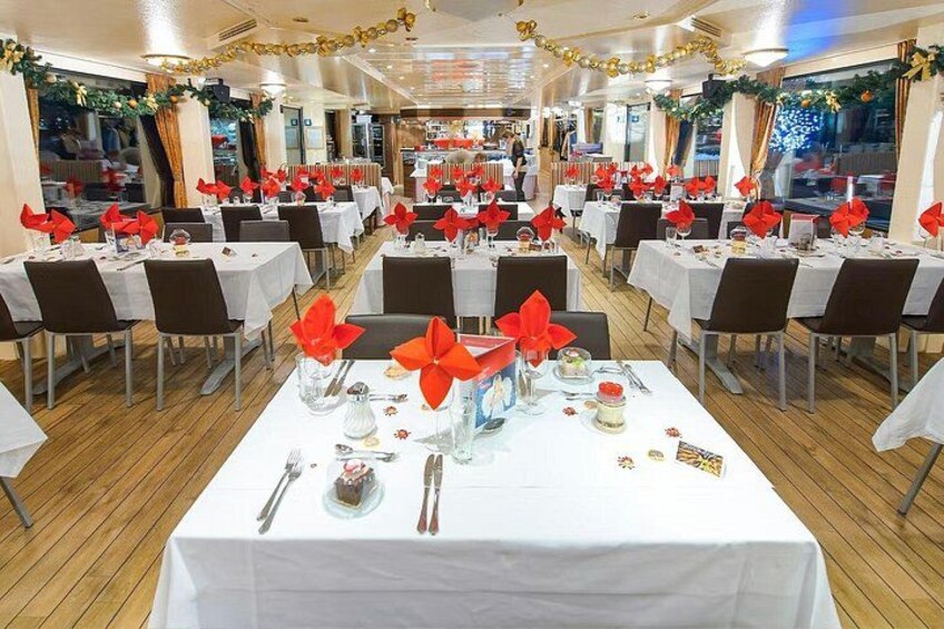 Evening Cruise on Danube River & Canal with Optional Dinner 2