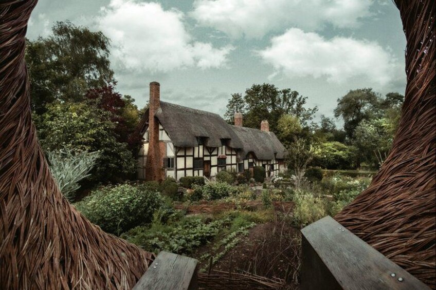 Shakespeare's Stratford-Upon-Avon & Hidden Gems Self Guided Tour 2