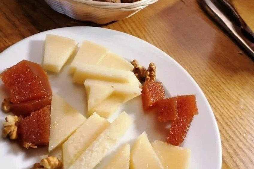 Basque Sagardotegia Steak and Cider Experience 3