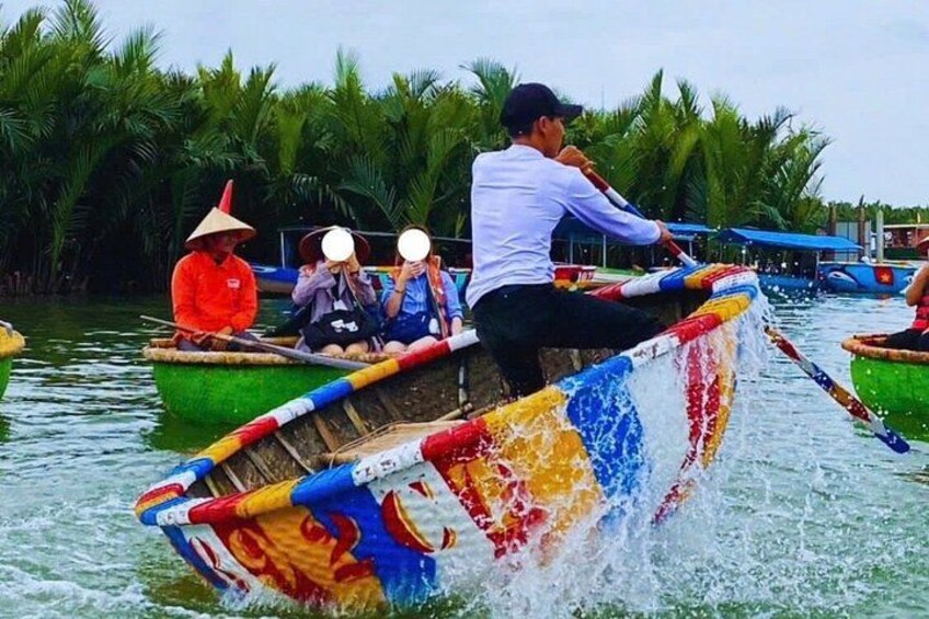 Hoi An Basket Boat Ride and Lantern Making Class by Phu Lanh 3