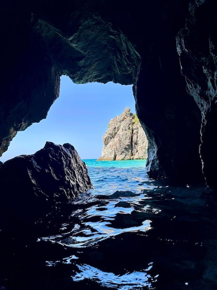 Pirate Cave Coastal Escape by Speedboat 1