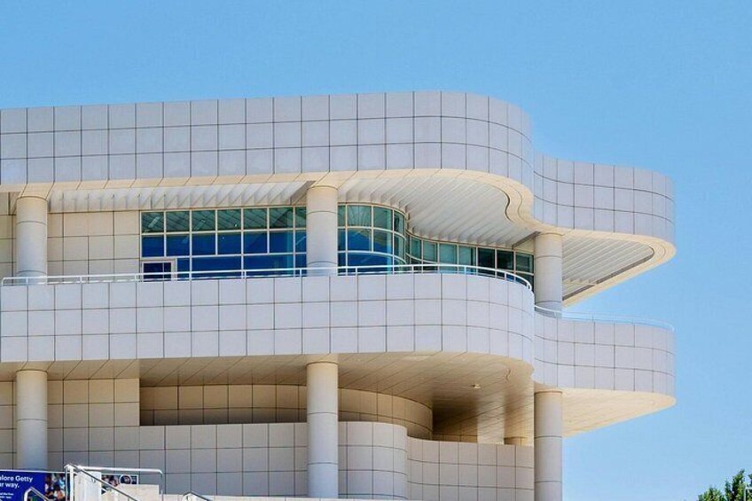 Skip the line The Getty Center LA Private Guided Tour 3