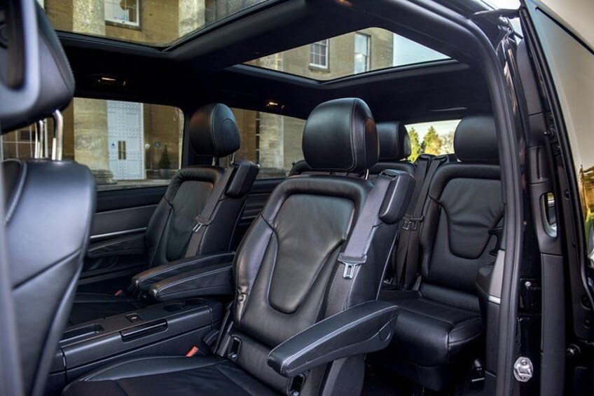 Tour in style & comfort 3