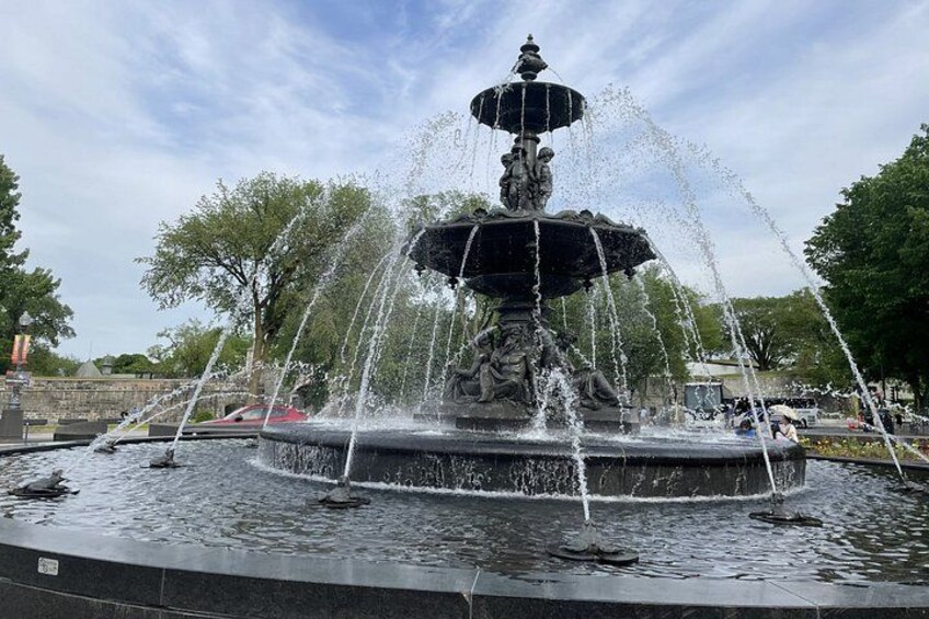 Quebec City: Old Quebec Highlights – 2‑Hour Guided E‑Bike Tour 4