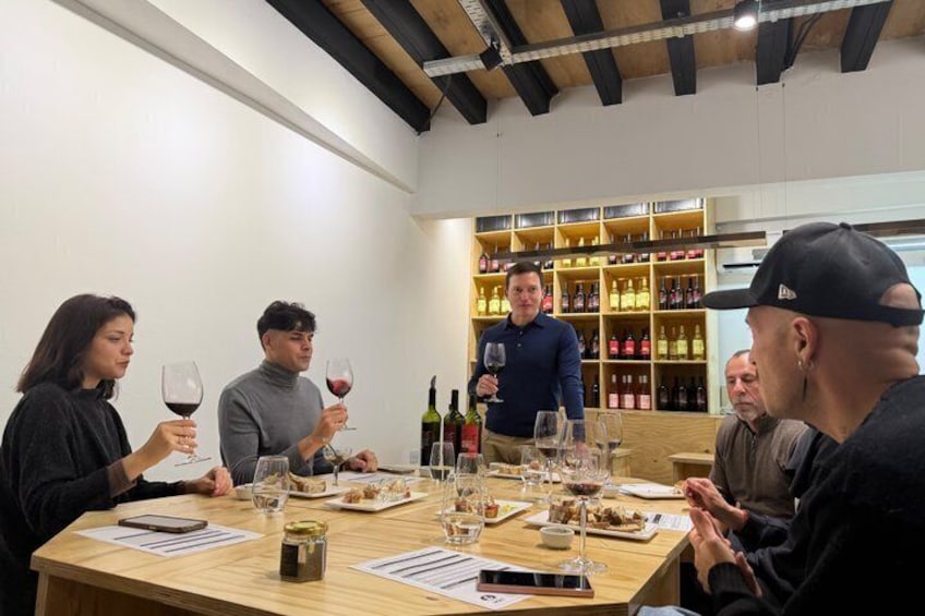 Learn to Taste Wine Like a Sommelier: Interactive Wine Tasting 5