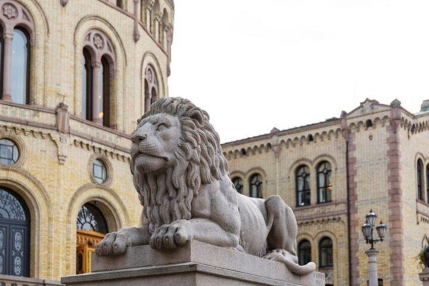 Oslo Food Walking Tour with Fjord Cruise and Open Fire Cooking 3