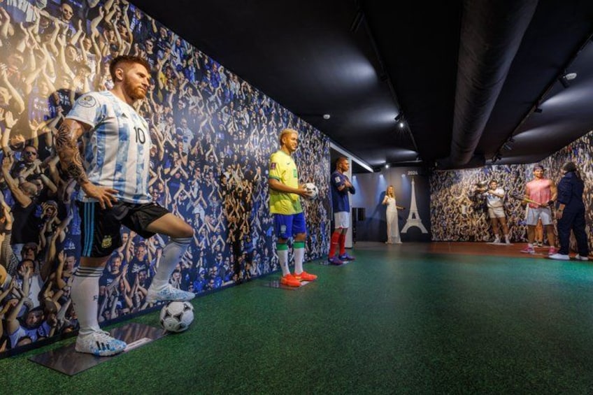 Colmar: Interactive Wax of Legends Museum Admission 1