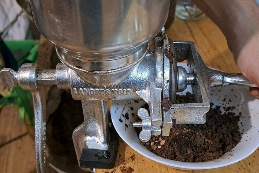 Rare Chuncho Cacao Bean to Bar Workshop and Ceremony 3