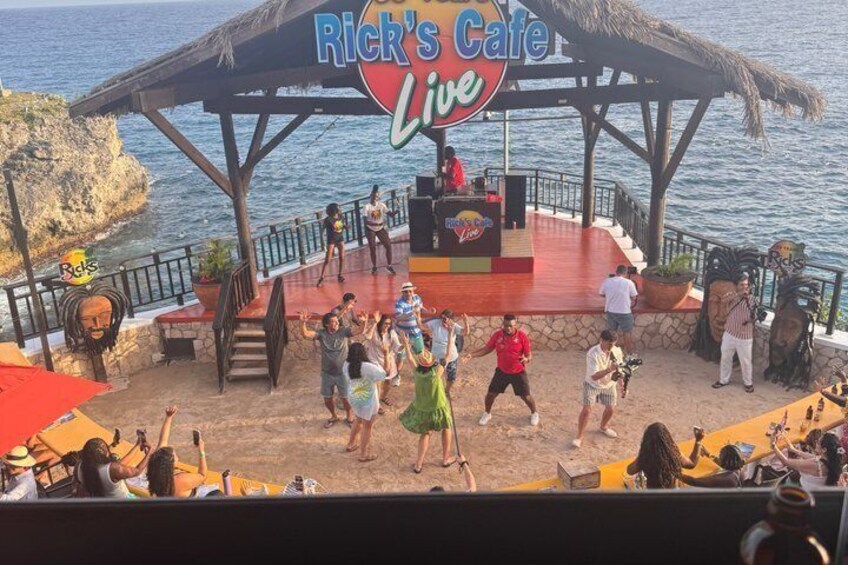 Seven Mile Beach and Rick's Cafe Sunset Tour in Negril Jamaica 3