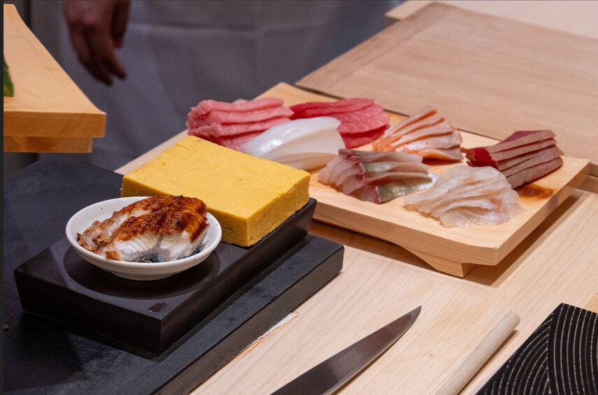 Tokyo Sushi Class & Supermarket Tour: Make Sushi & Enjoy Lunch 5