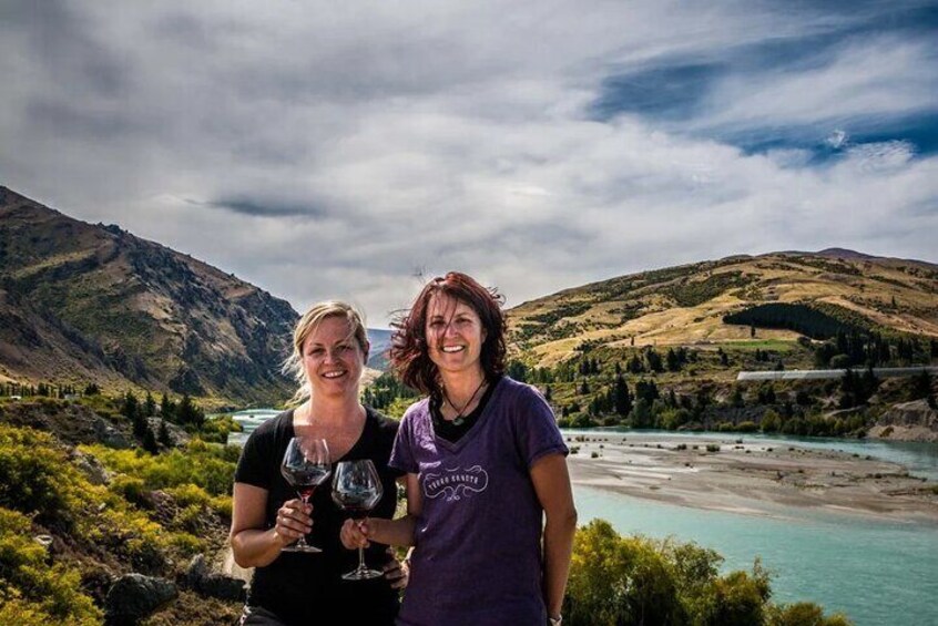 Hop on Hop off Wine Tours Bannockburn - departing Queenstown