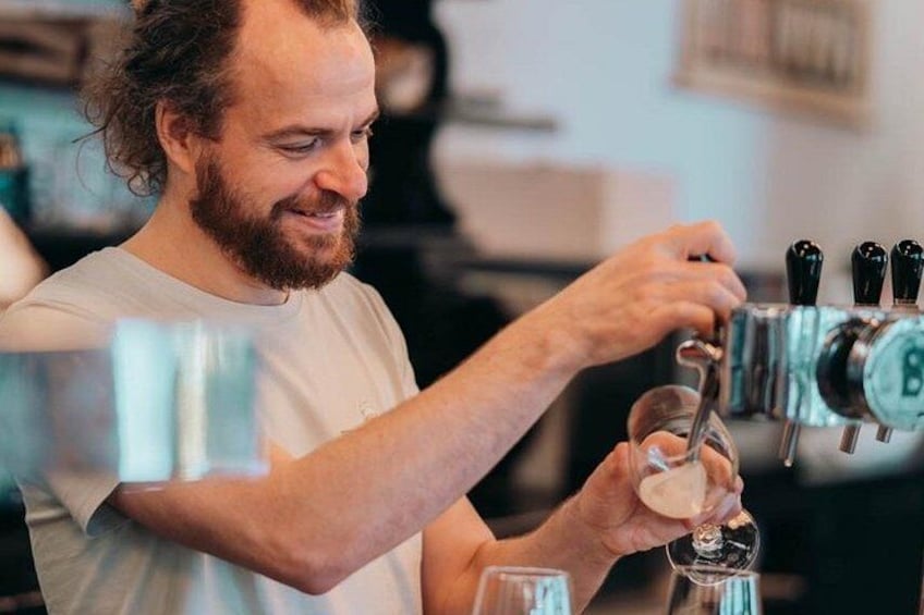 Dr. Beer Led Tasting in Antwerp - Historic and Funky Styles 1