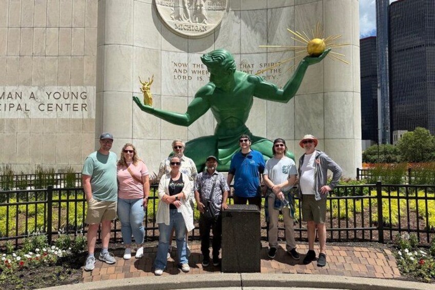 Downtown Detroit Walking Tour: History & Iconic Landmarks 4