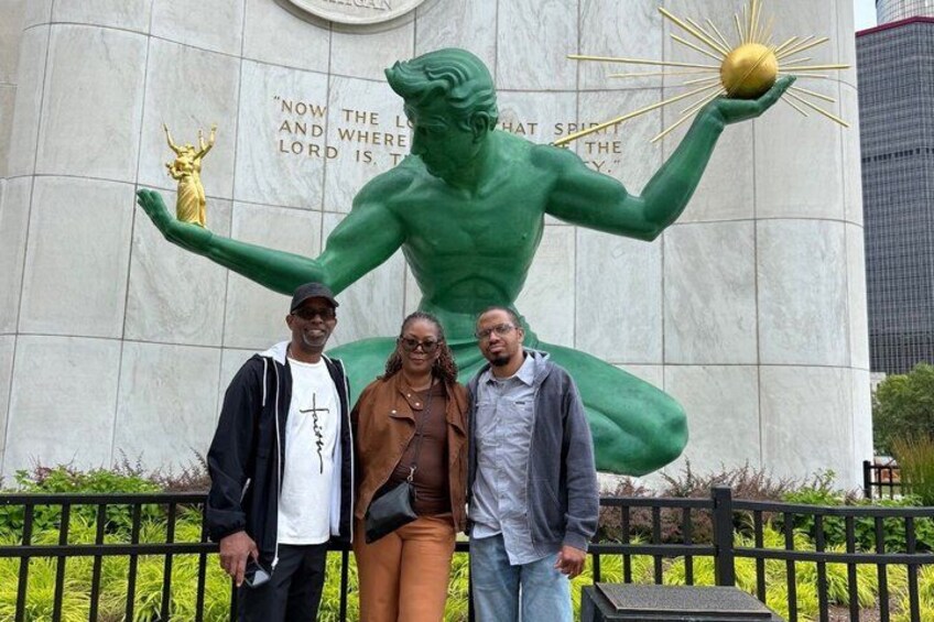 Downtown Detroit Walking Tour: History & Iconic Landmarks 5