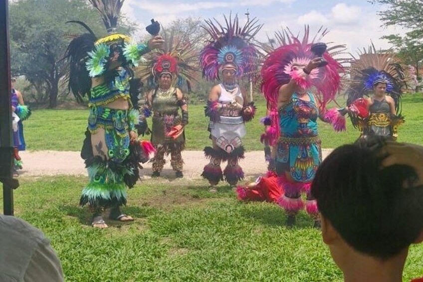 Guachimontones : Archaeological Tour and Town of Tequila 5