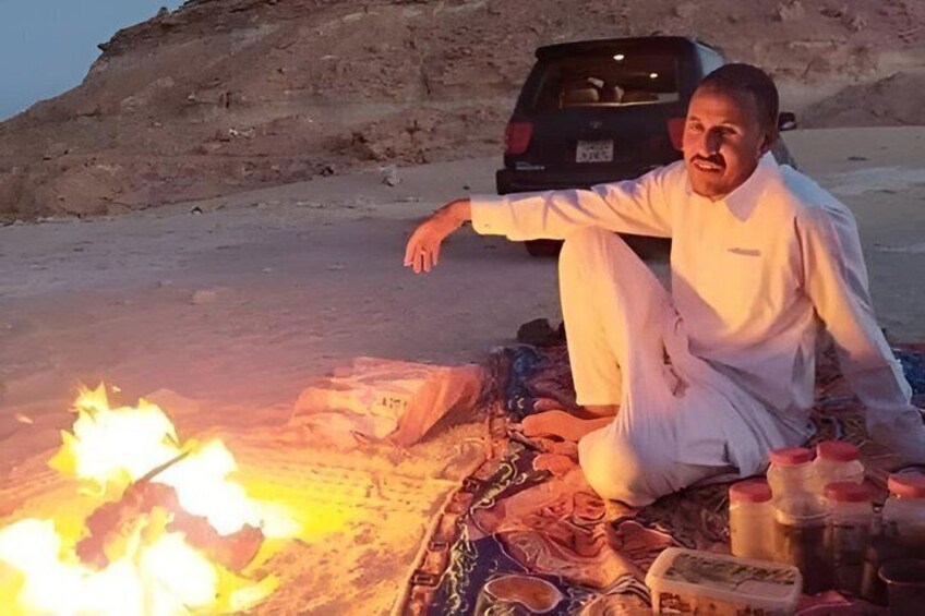 Desert Adventure: 4x4 Dune Bashing, Sandboarding & Dinner 5