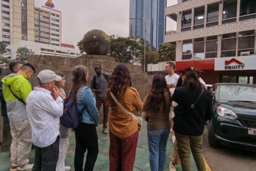 Nairobi city walking tour with a local Guide +pick up 4