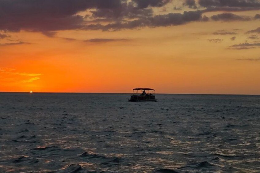 Private Sunset Cruise to John’s Pass with Sandbar Stop & Gulf 2
