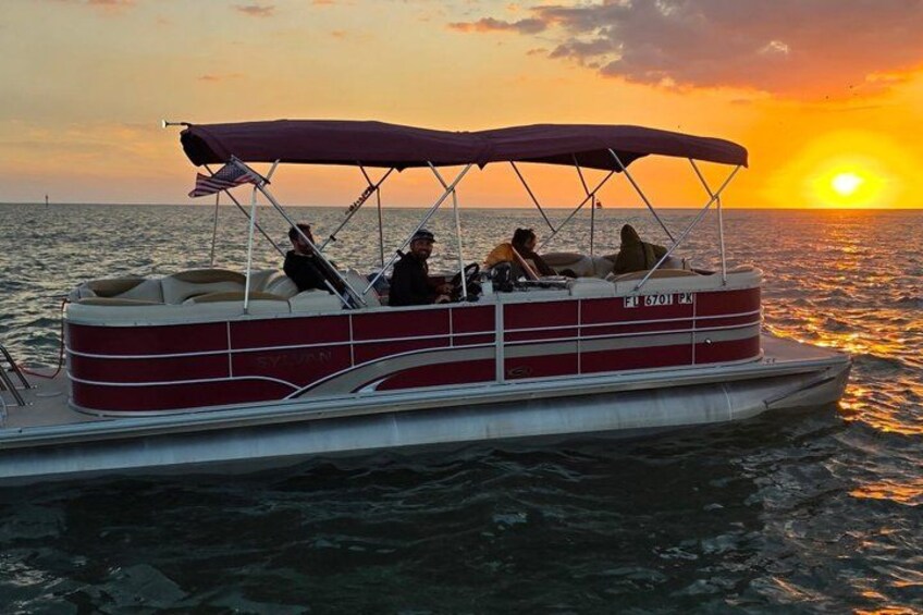 Private Sunset Cruise to John’s Pass with Sandbar Stop & Gulf 3