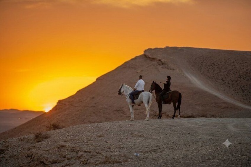 Marrakech Private Horse Riding in Agafay Desert &Dinner Show 1