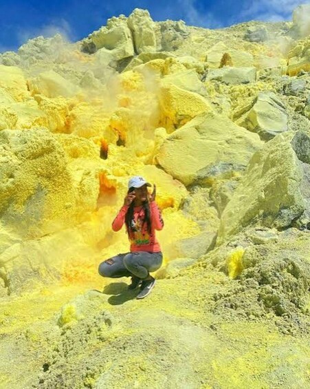 Picture 1 for Activity Isabela Island: Guided tour of the Sulfur Mines and unique volcanic landscapes 2