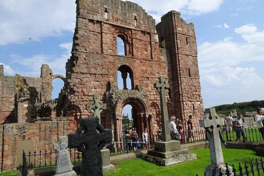 3 day walking tour of Northumberland Coast and Castles 3