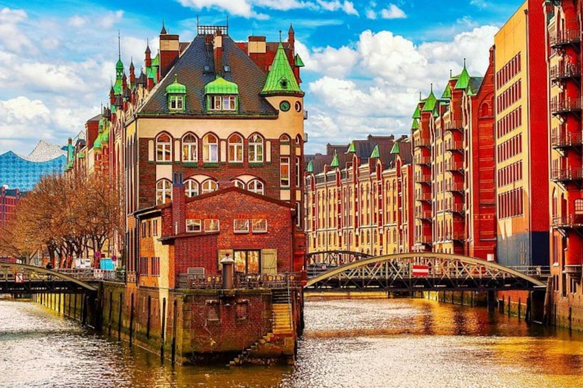 Bike Tour with a Private Guide: Hamburg Best Highlights 1