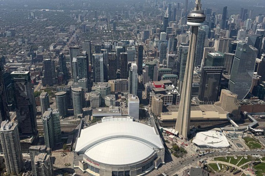 Toronto 30-Minute Private Helicopter Tour 4