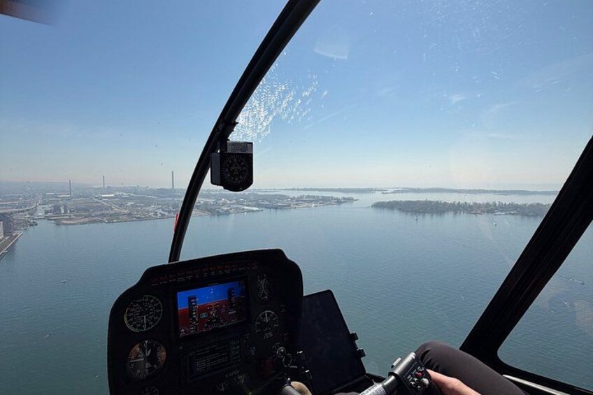 Toronto 30-Minute Private Helicopter Tour 2