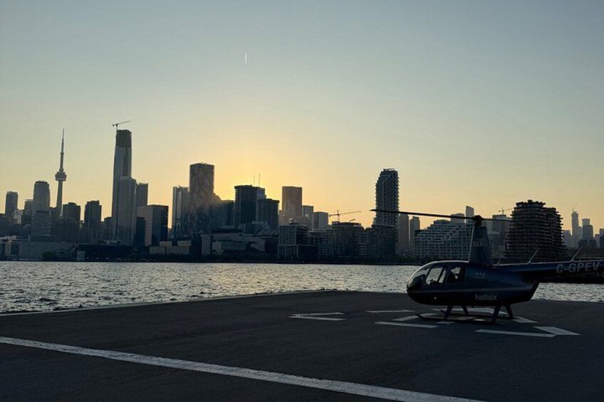 Toronto 30-Minute Private Helicopter Tour 4