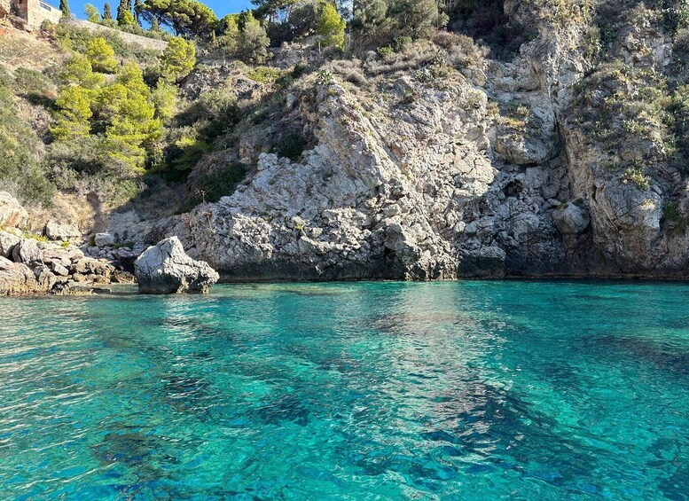 Taormina: Private Yacht Cruise with Snorkeling & Snacks 1
