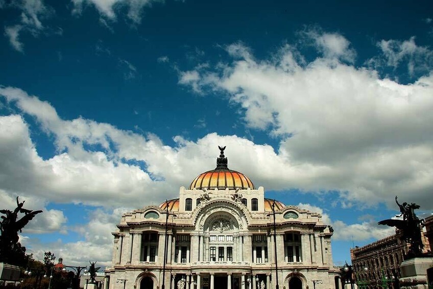 Turibus Hop On - Hop Off Mexico City Tour