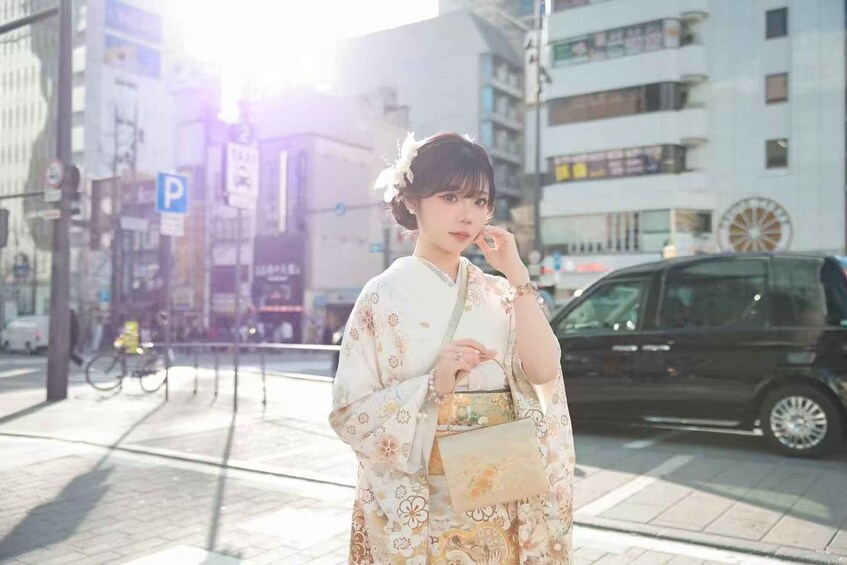 Osaka: Private Custom Kimono Photoshoot & Walking Tour 1