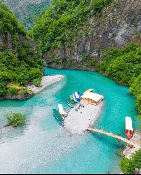 Koman Lake - Shala River boat tour and return 2