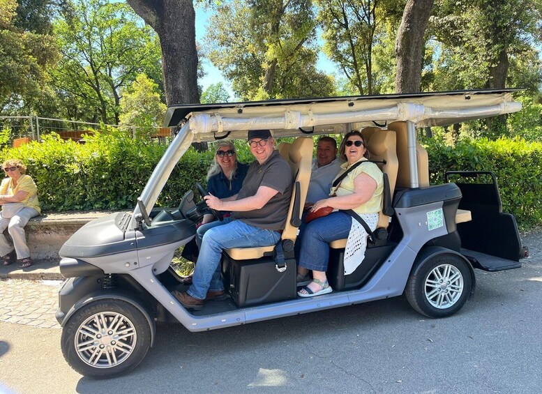 Rome on a golf car tour between ancient and modern 3