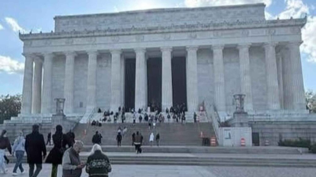 Picture 6 for Activity New York City: Washington DC Day Trip & City Tour 5