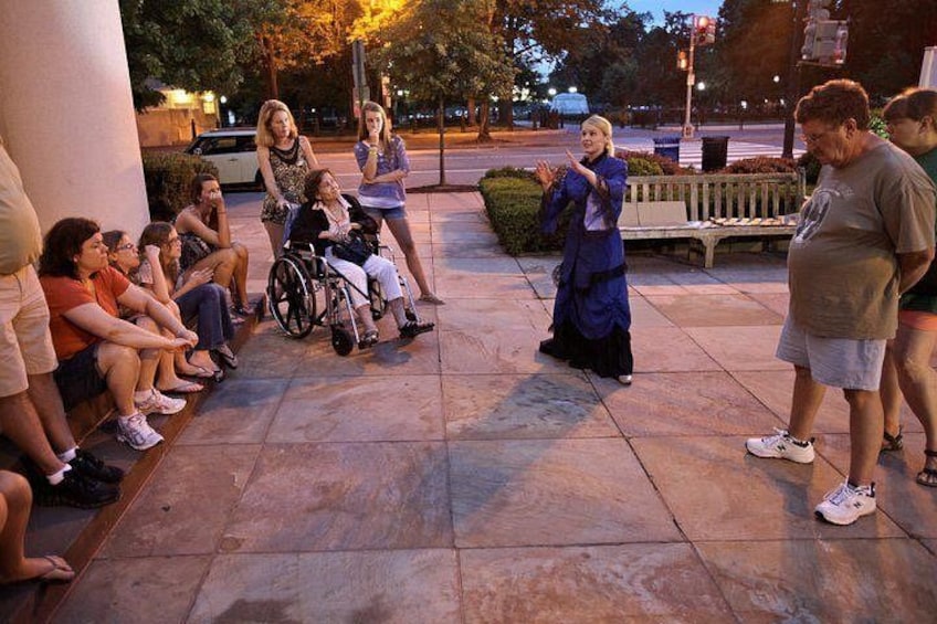 Washington DC Ghost Tours - Lantern Led Capitol Hill Haunts 4
